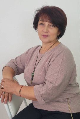 Коляникова Лариса Александровна.