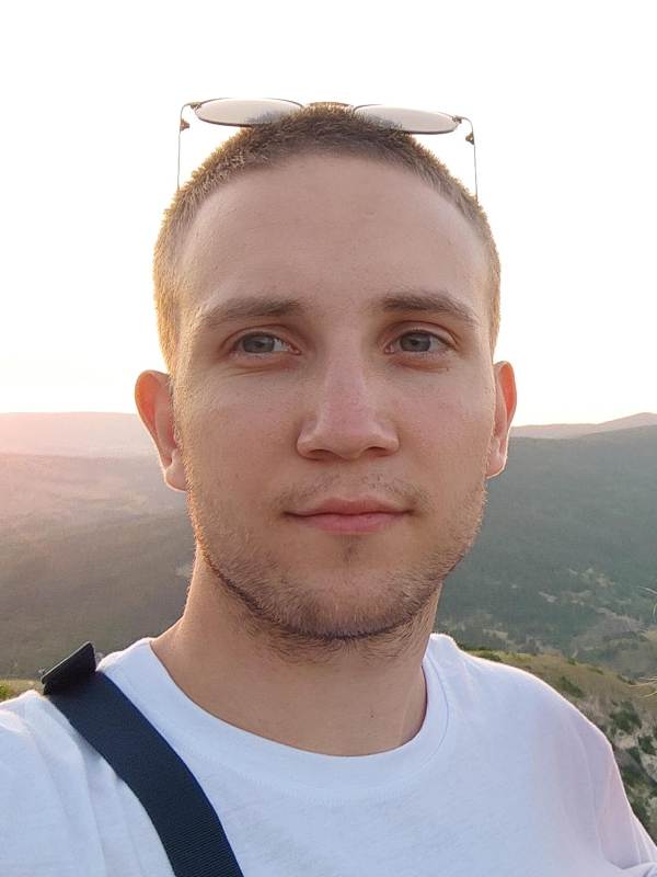 Ермаков Владислав Олегович.